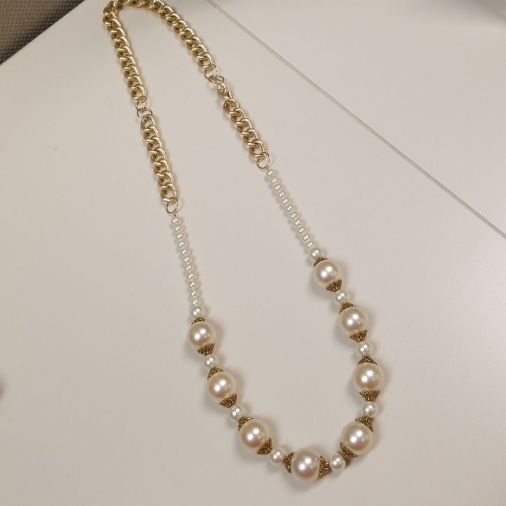 Pearl long necklace